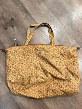 Longaberger Homestead Large Floral Zippered Tote Bag Paprika Pattern